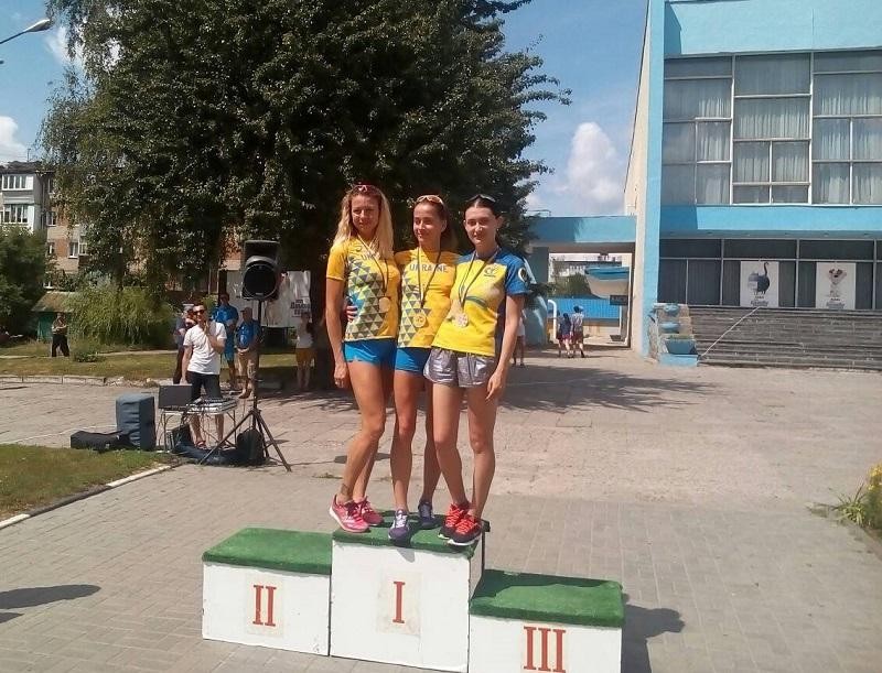Прикарпатські легкоатлетки вибороли медалі чемпіонату України зі спортивної ходьби