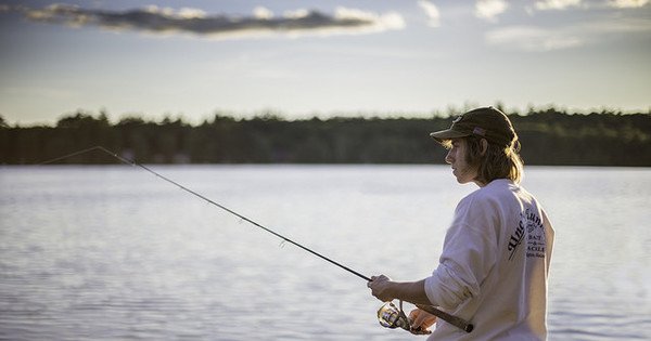 На водоймах Прикарпаття дозволили рибалити. Але не на озерах Франківська