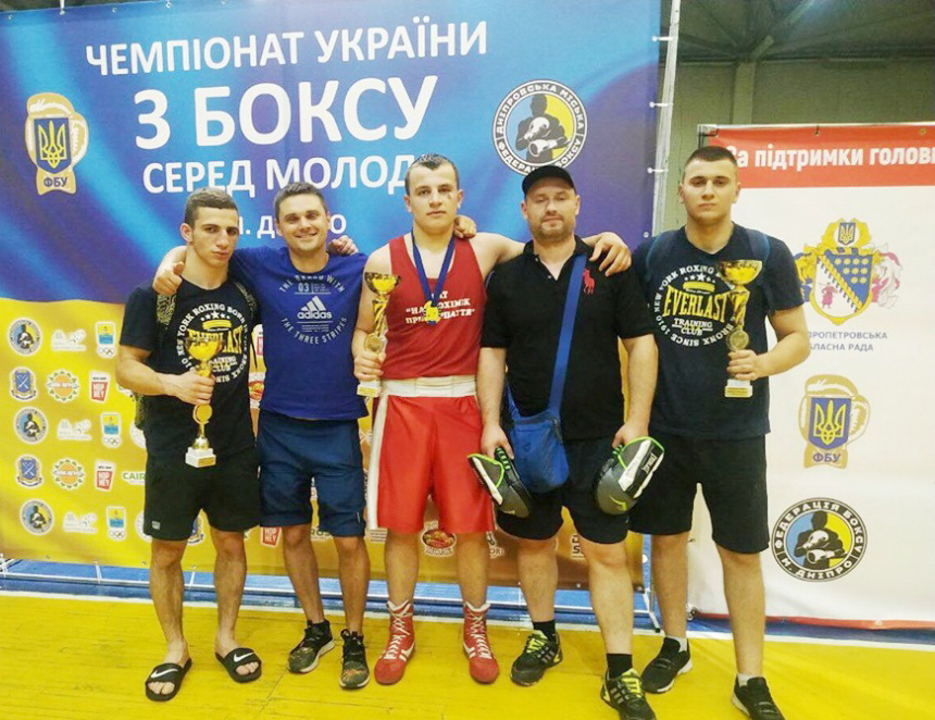 Команда з Прикарпаття посіла третє місце на чемпіонаті України з боксу