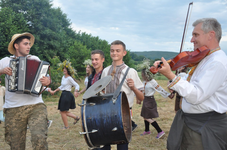 Як пластуни з різних куточків України таборують на Рогатинщині (ФОТО)