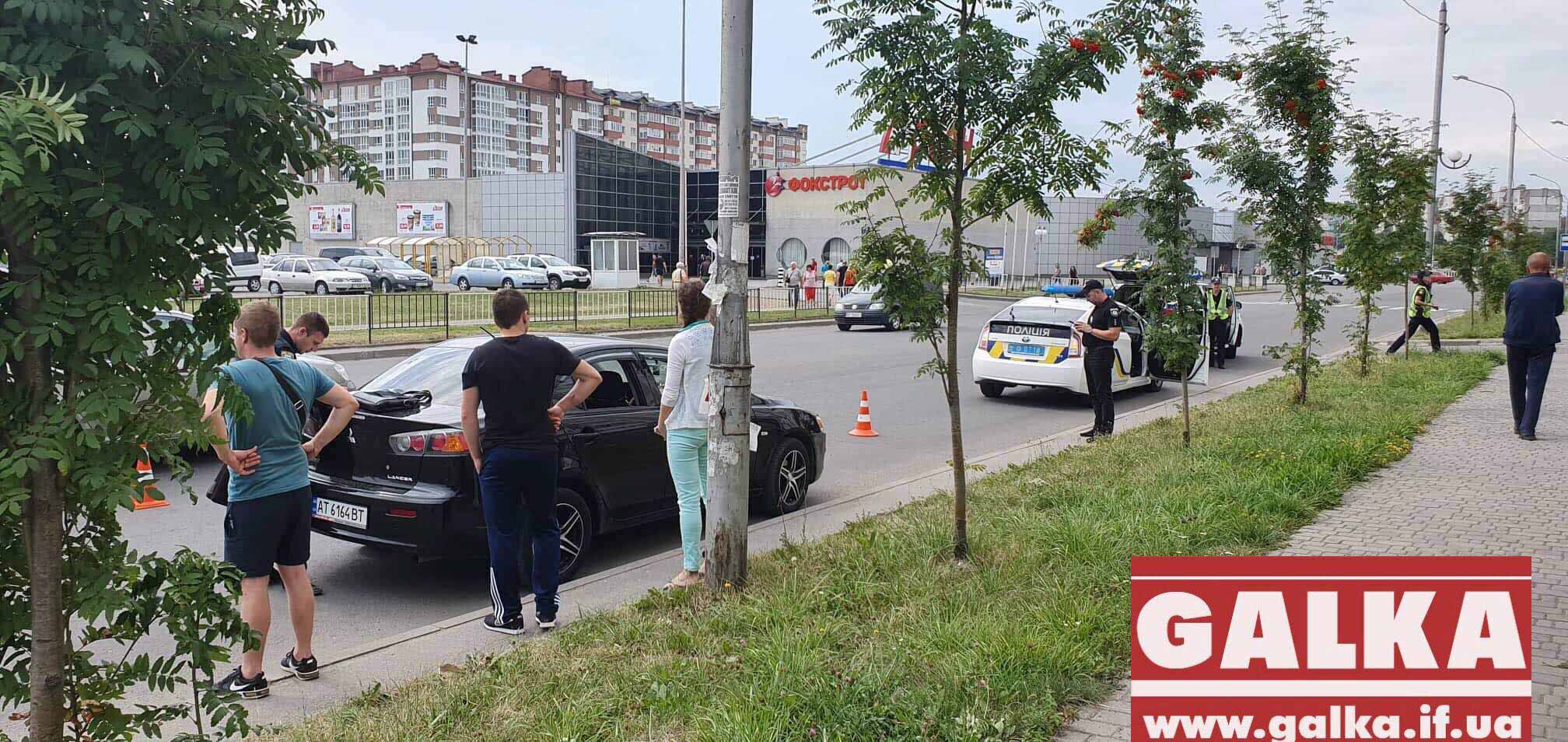 У Франківську на пішохідному переході автівка збила дворічну дівчинку (ФОТО)