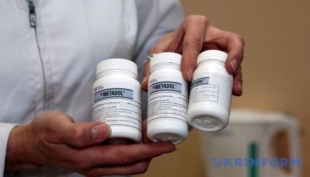У Надвірній судили лікаря-нарколога, у якого зникли понад 200 таблеток Метадону