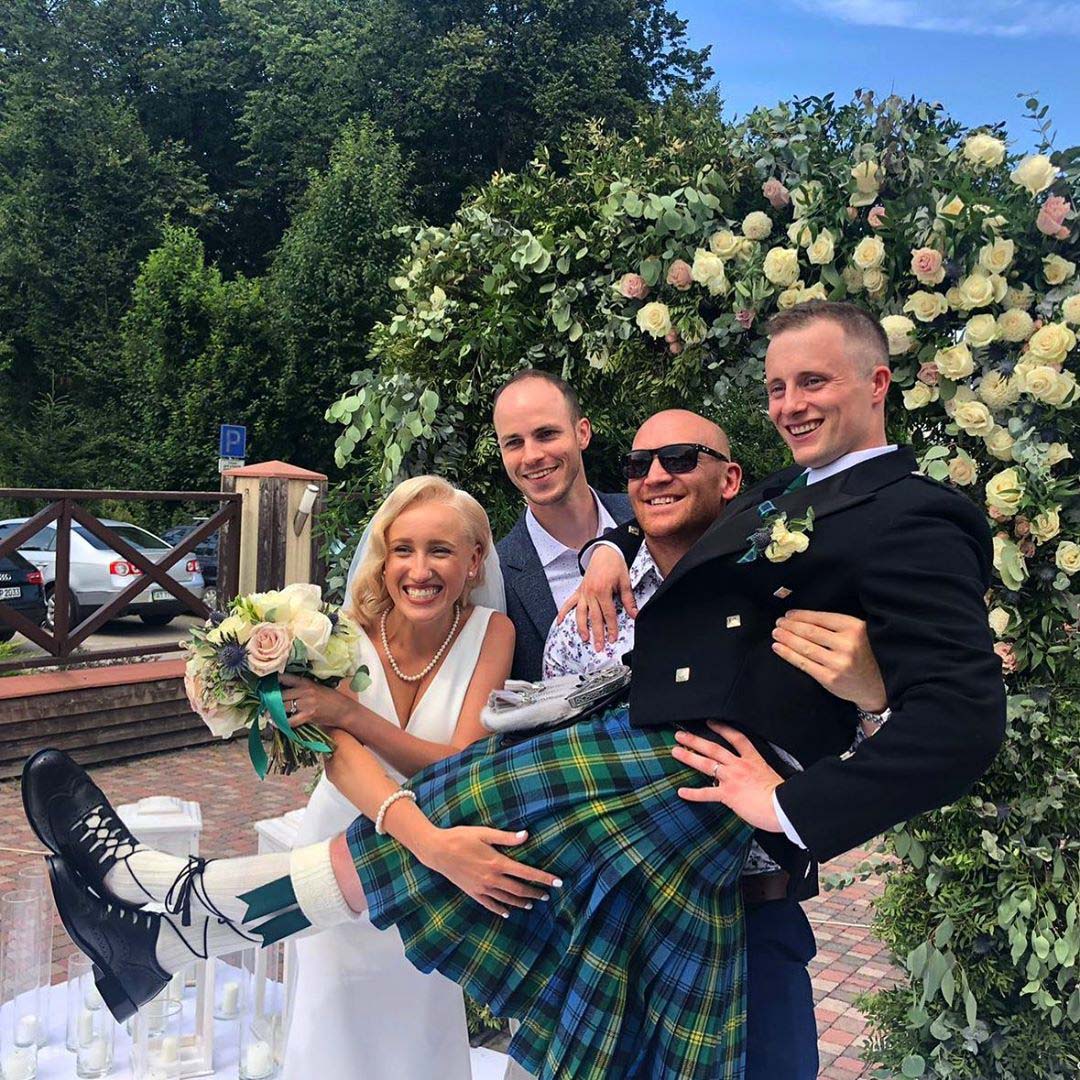 Шотландське весілля  у Франківську: наречений у кілті (ФОТО)