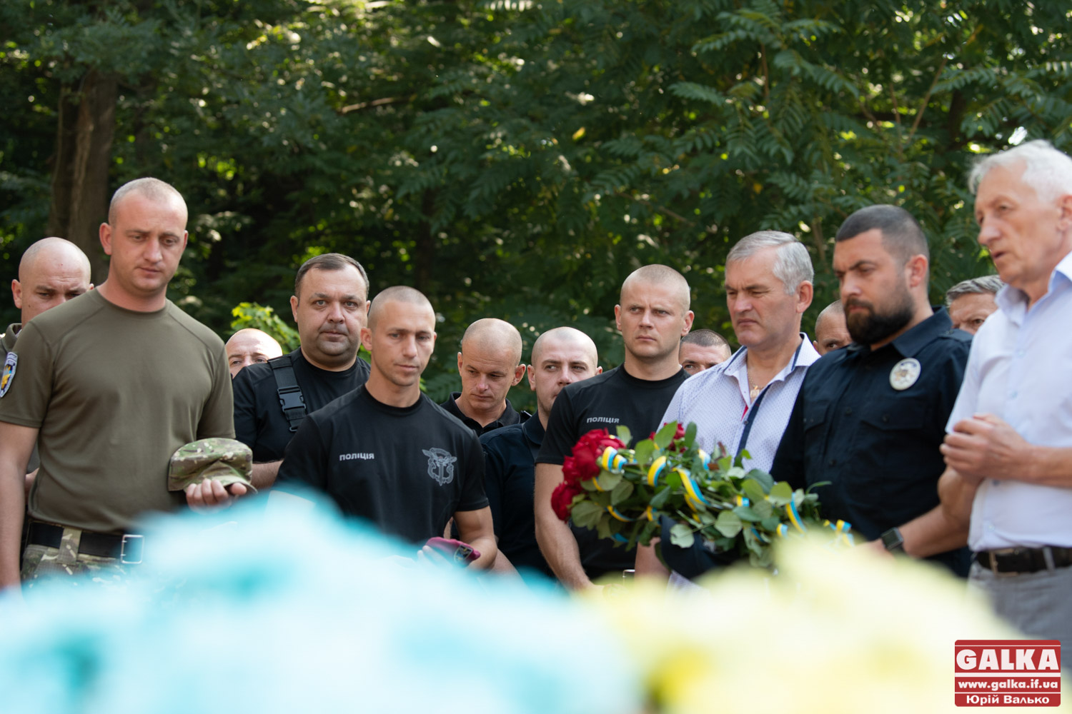 На День захисника України в Меморіальному сквері вшанували полеглих у боротьбі за державу (ФОТО)