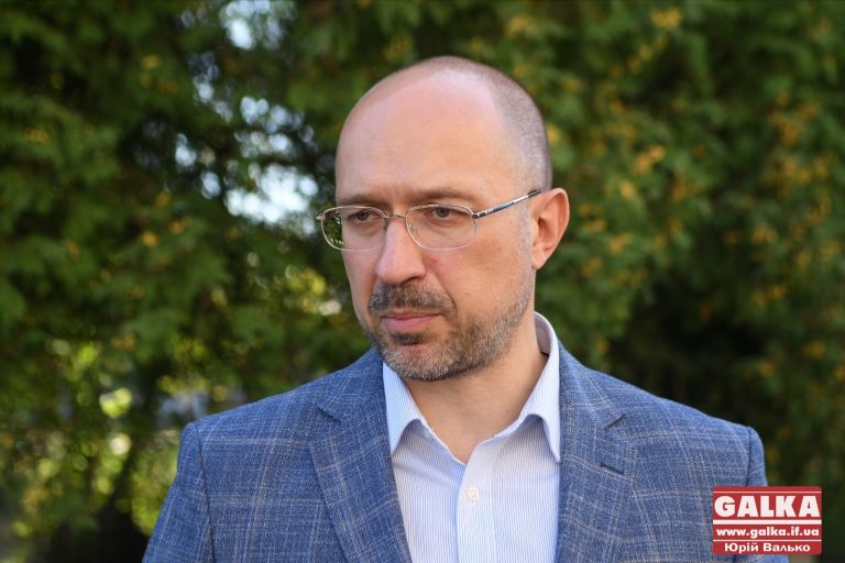 З великим потенціалом, але без доріг, – Шмигаль про Рогатинщину (ФОТО)