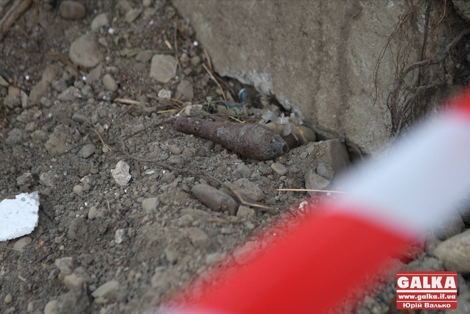 У Франківську на будові знайшли артилерійський снаряд 