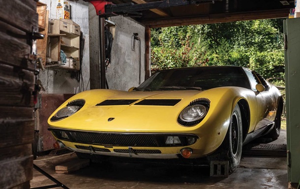 Забуту Lamborghini 1969 року продали за 1,6 мільйонів доларів (ФОТО)