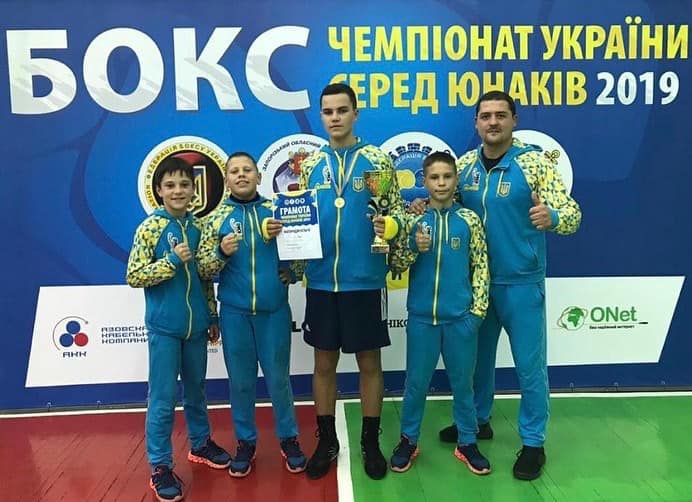 Коломийські боксери привезли два “золота” з чемпіонату України (ФОТО)