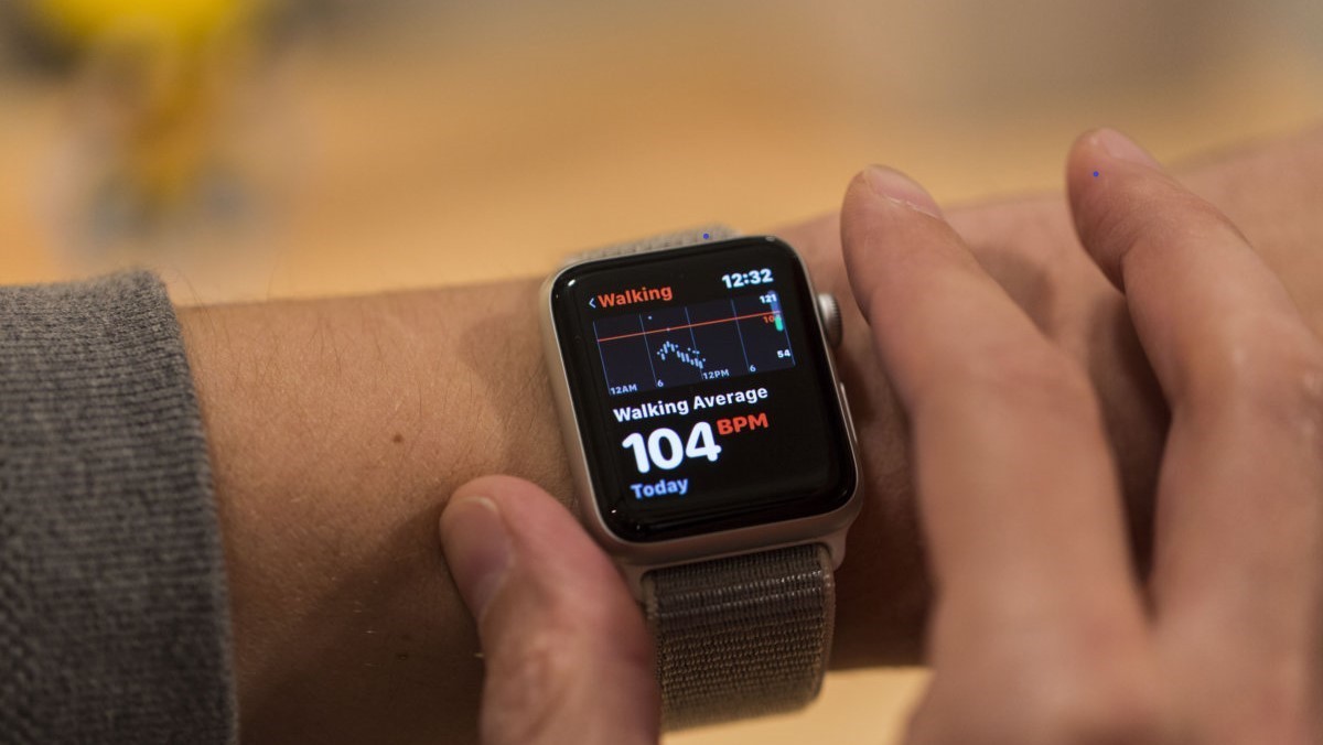 Лікар подав до суду на Apple через патент на функцію відстеження аритмії в Apple Watch