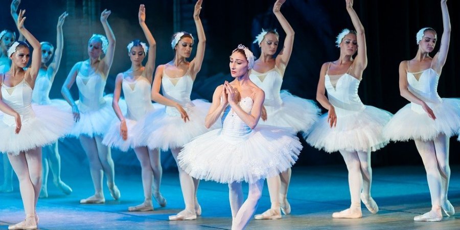 Віденська балетна школа заохочувала дітей курити, щоб залишатися стрункими