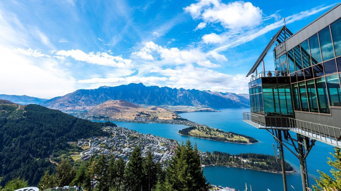 Мільярдер шукає цікавих співмешканців у свій маєток в Новій Зеландії: запрошує усіх, хто молодший за 70