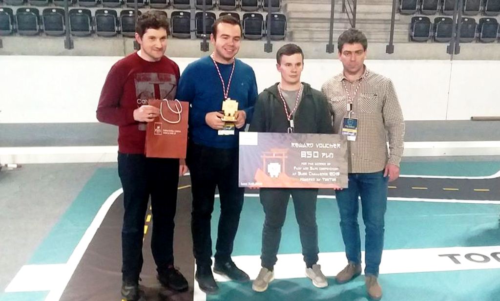 Франківські робототехніки перемогли на міжнародному конкурсі (ФОТО)