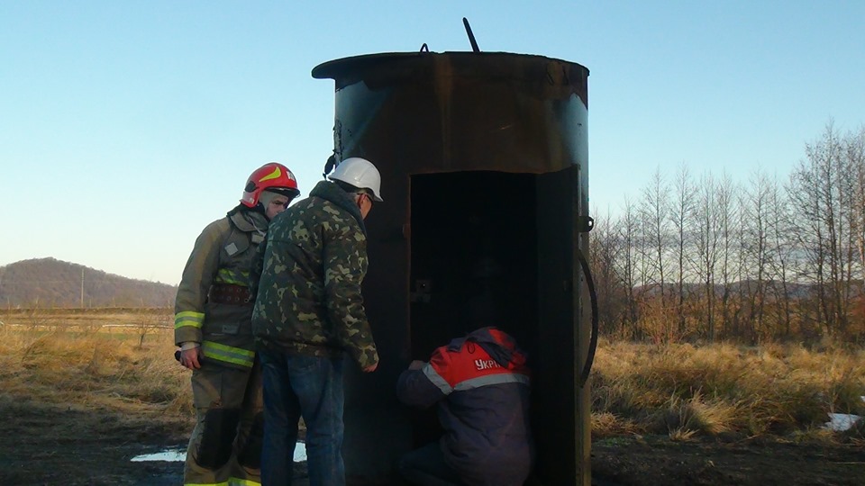 У Надвірнянському районі сталася пожежа на вузлі газопроводу