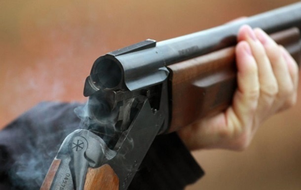 На Тисмениччині чоловік з рушниці застрелив собаку. Поліція відкрила кримінальне провадження