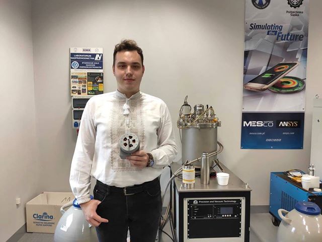 Франківський студент отримуватиме стипендію Кабміну – за наукові праці на 3D принтері (ФОТОФАКТ, ВІДЕО)