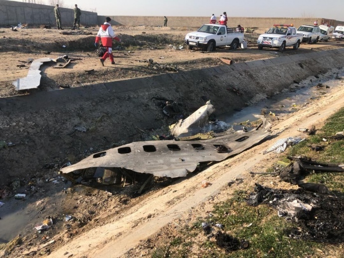 Чорні скриньки збитого над Іраном літака МАУ розшифрують в Україні