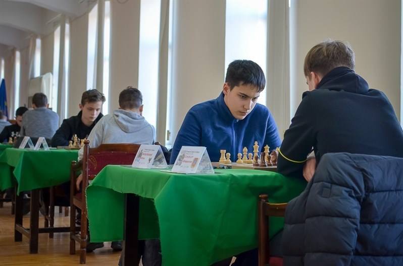 Юний франківець став майстром спорту України з шахів