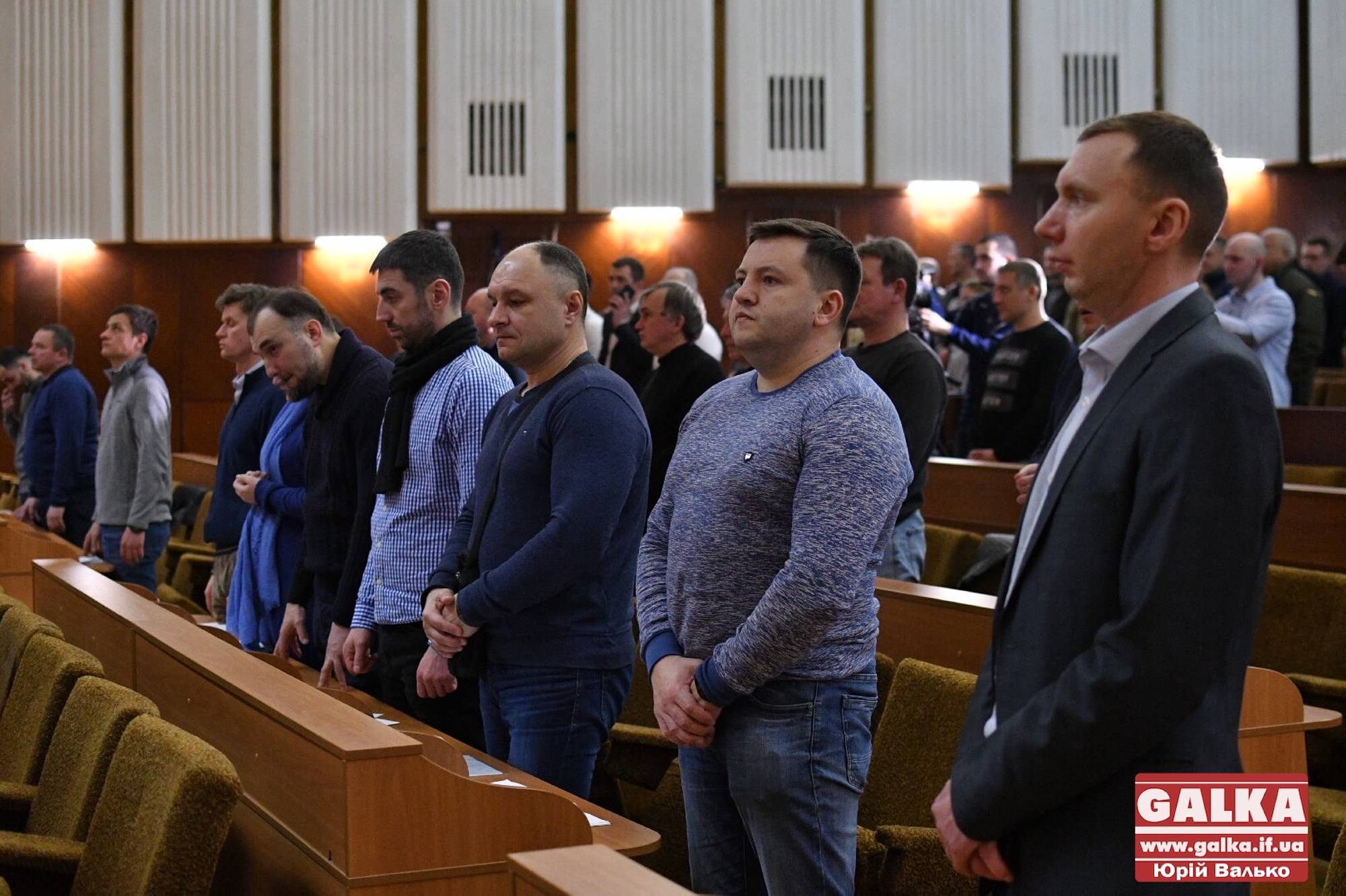 Депутати міськради закликають покарати Кучму та Єрмака за держзраду (ФОТО)