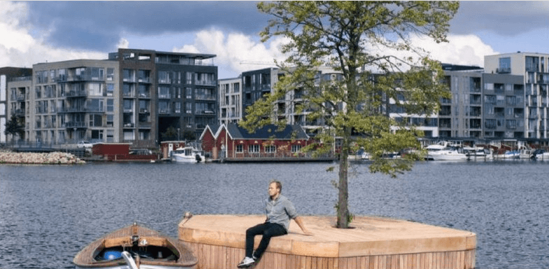 ​​Відпочинок на воді: у Данії планують створити плавучі парки 