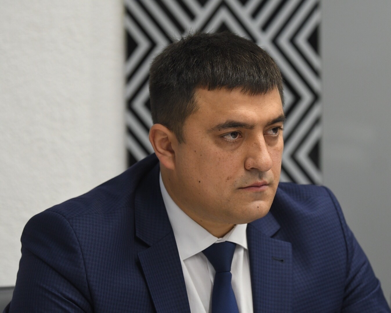 Уряд пропонує кардинально скоротити видатки для місцевих бюджетів, – Юрій Стефанчук