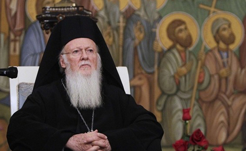 Вселенський патріарх наказав церквам припинити служби до кінця березня