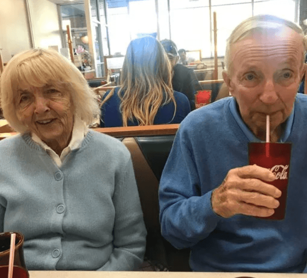 Коронавірус у США: подружжя після 65 років спільного життя померло в один день