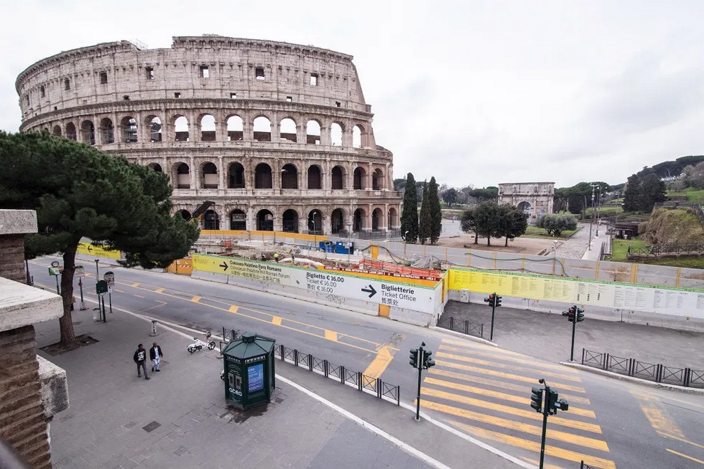 Як виглядає тотальний карантин: порожні вулиці італійських міст (ФОТО)