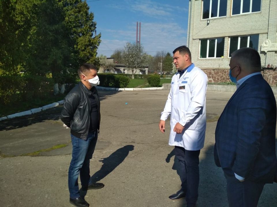 Нардеп Прощук ініціює оновлення обладнання для медзакладів Калущини і Рогатинщини (ФОТО)