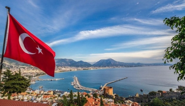 Туреччина для мандрівників запроваджує обов’язкові електронні анкети