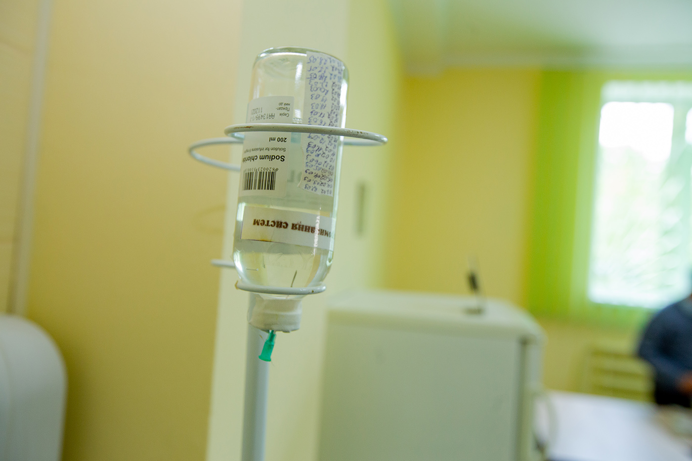 Понад 65% “ковідних” ліжок зайнято в лікарнях області