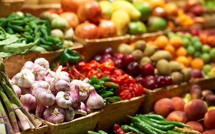 Майже у всіх овочах та фруктах на франківському ринку є нітрати — лікар (ВІДЕО)