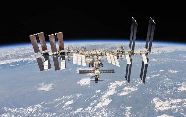 У NASA розповіли про перший робочий тиждень екіпажу Crew Dragon на МКС