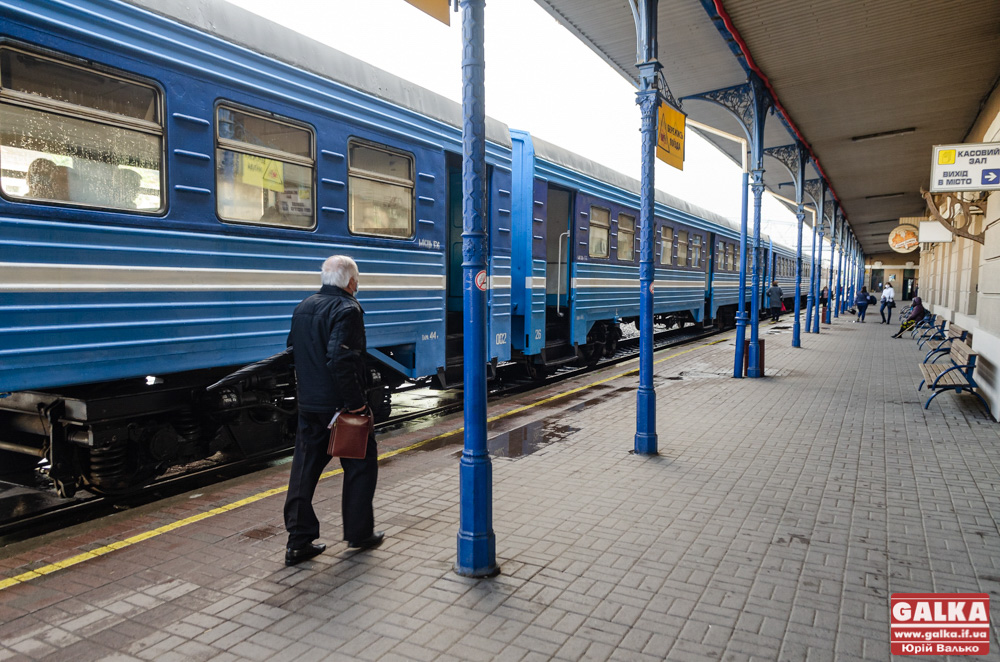 Регіональний поїзд “Львів-Чернівці” відновлює роботу, наразі до Коломиї