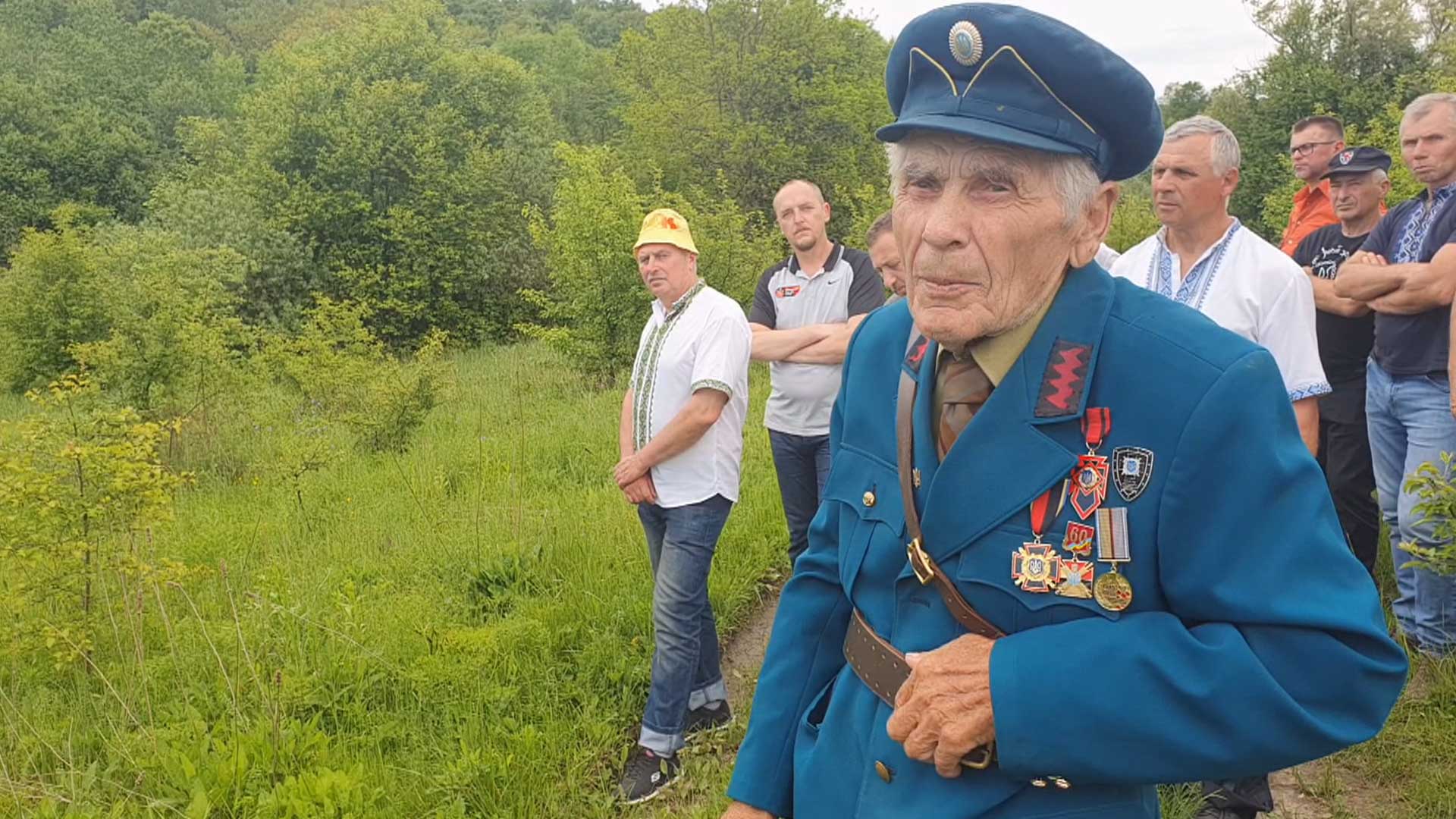 90-річний ветеран УПА розповів про бої з окупантами на Прикарпатті (ВІДЕО)