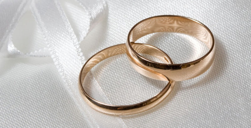 У Франківську цьогоріч уклали 68 шлюбів “за добу” з іноземцями