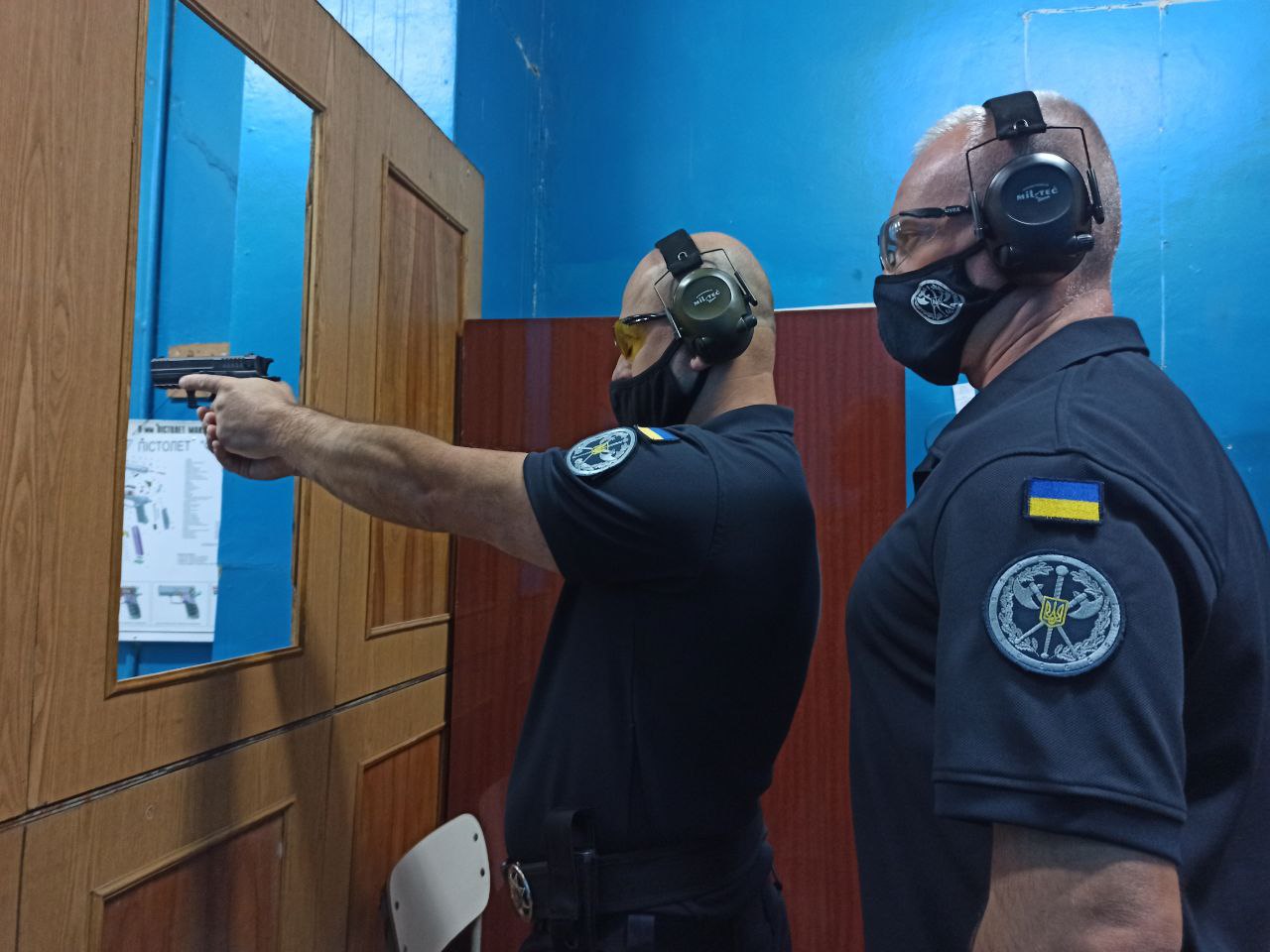 На Прикарпатті охоронці судів з кількох областей влаштували змагання зі стрільби. Франківець – серед найкращих (ФОТО)