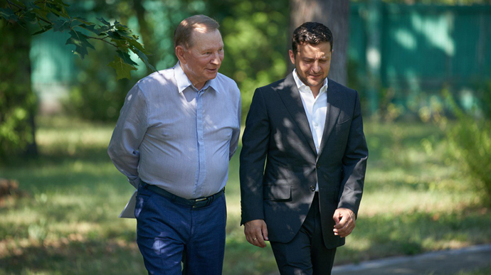 Кучма покинув тристоронню контактну групу щодо Донбасу