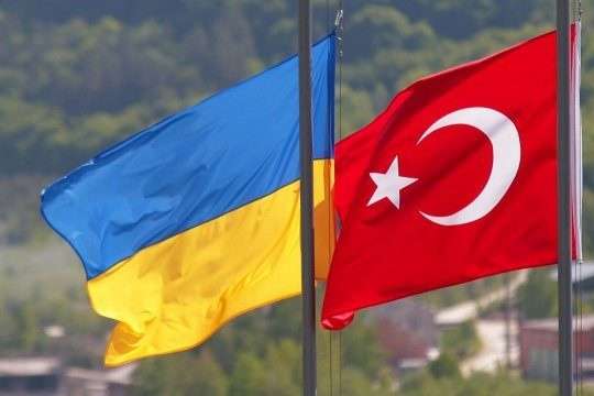 Туреччина видаватиме українцям дозволи на проживання