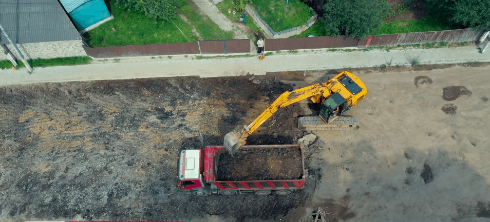 Дорожники показали, як проходить капітальний ремонт Автоливмашівської (ВІДЕО)