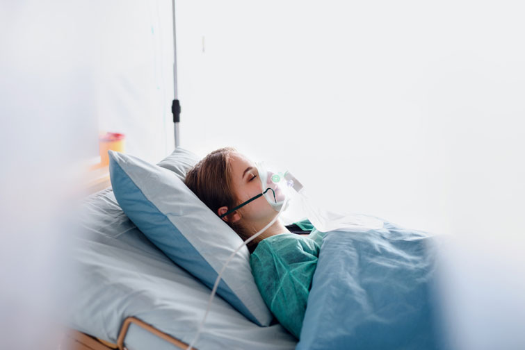 Відсоток зайнятості “ковідних” ліжок в лікарнях Прикарпаття знову виріс – ОДА