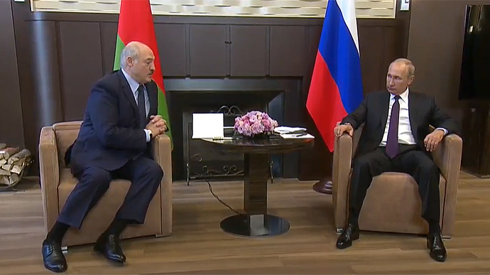 Україна погодилася на переговори на кордоні з Білоруссю. Лукашенко гарантував Зеленському “тишу” (ОНОВЛЕНО, ДОПОВНЕНО)