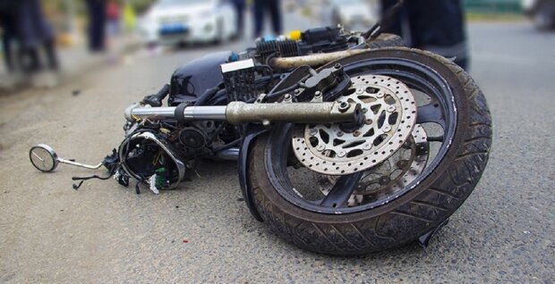 Під Галичем п’яний мотоцикліст не впорався з керуванням і впав з “двохколісного”