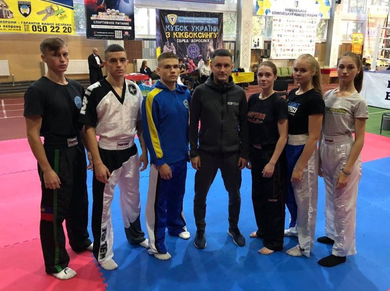 П’ять золотих та дві срібні медалі Кубку України вибороли франківські кікбоксери (ФОТО)