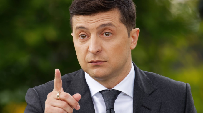 Зеленський ввів у дію санкції проти телеканалу “НАШ”
