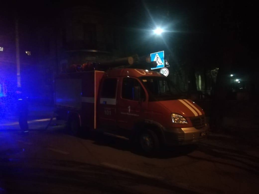 У Франківську в п’ятиповерхівці спалахнув підвал: евакуювали 7 осіб
