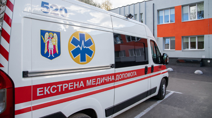 В Україні заборонили усі планові операції, лікарні лиш для хворих з COVID-19