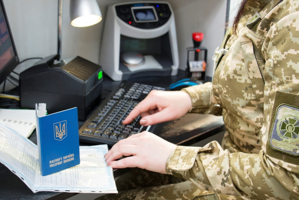 Знову самоізоляція: з 5 серпня посилюються правила в’їзду в Україну
