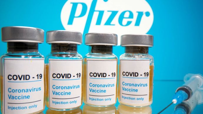 35 тисяч доз вакцини Pfizer приїхали на Прикарпаття у суботу