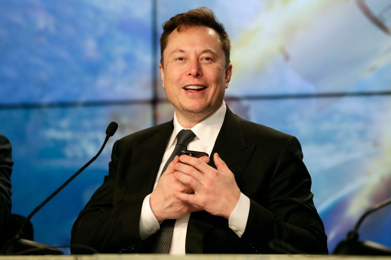 Ілон Маск назначив себе «технокоролем» Tesla