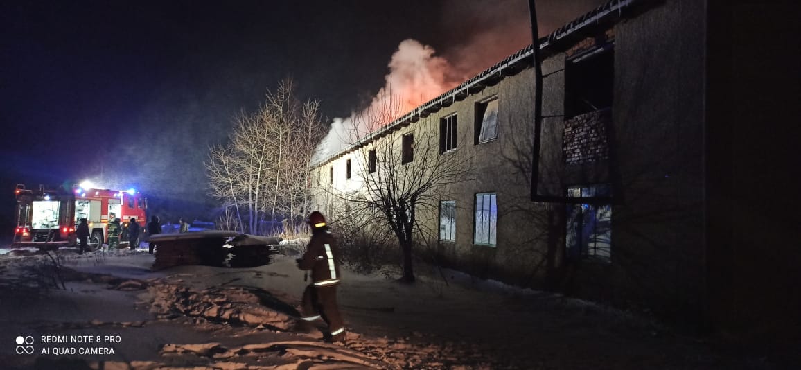 Вночі на Богородчанщині горів величезний столярний цех (ФОТОФАКТ)